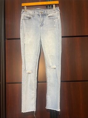 Light Blue Skinny Jeans with Knee Rips - Women